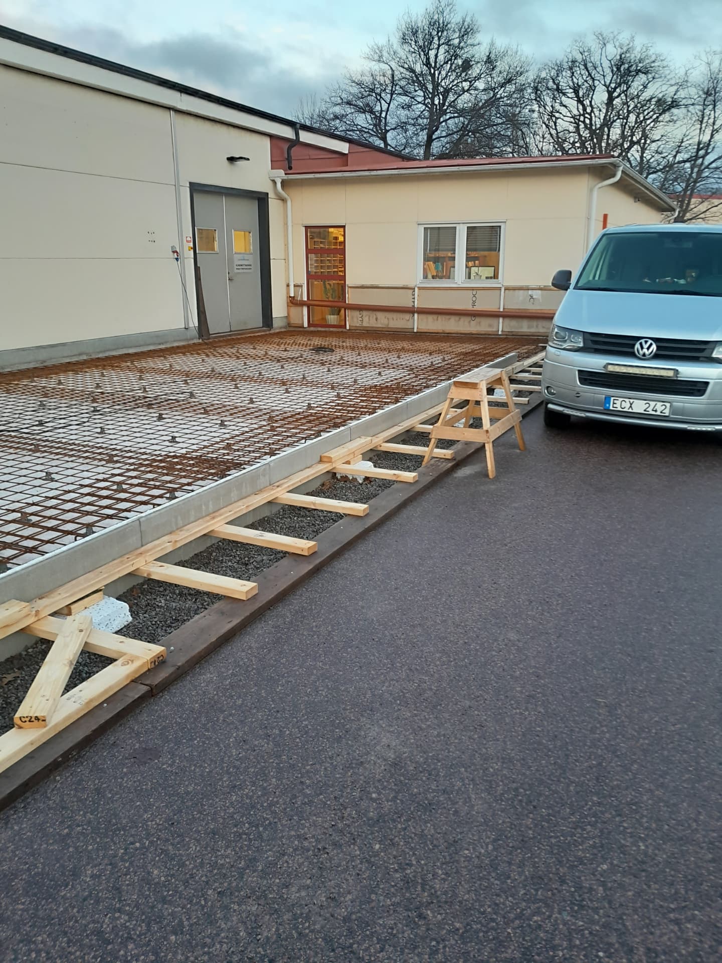 Form och armering vid gjutning — Gjutning