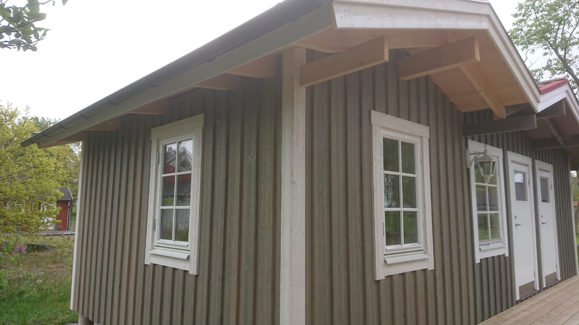 Grå färdig tillbyggnad — Tillbyggnad